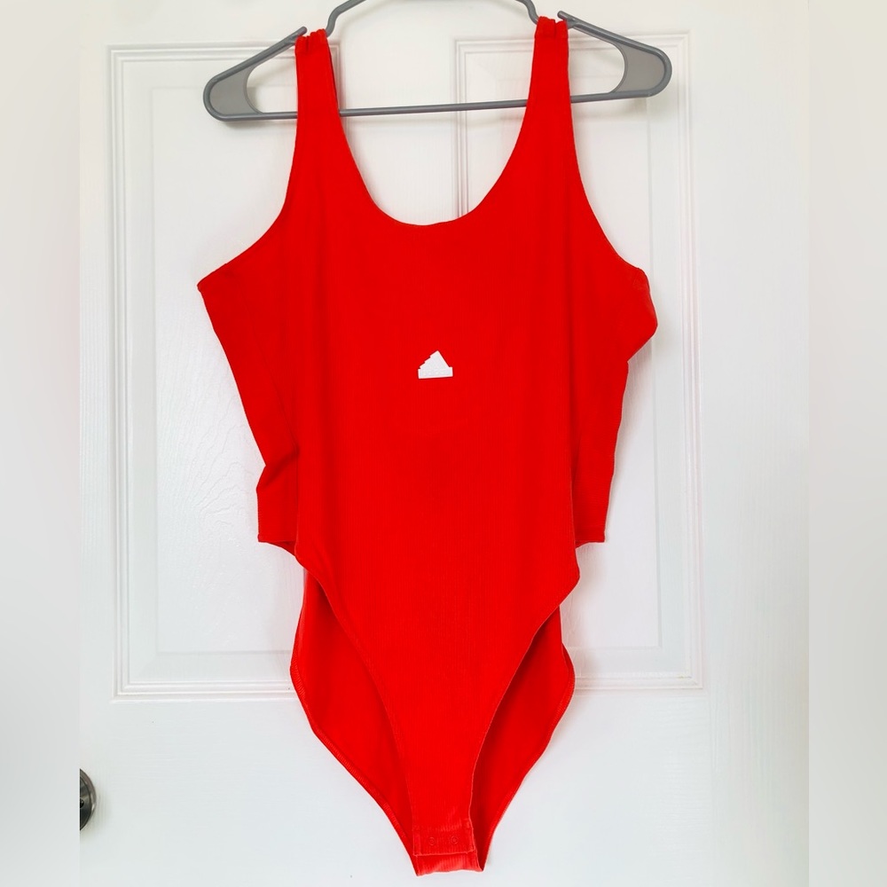 Adidas bodysuit (L)